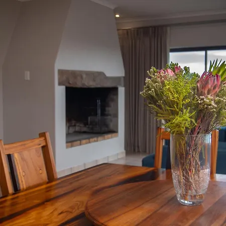 Great White Accommodation Kleinbaai Exterior foto