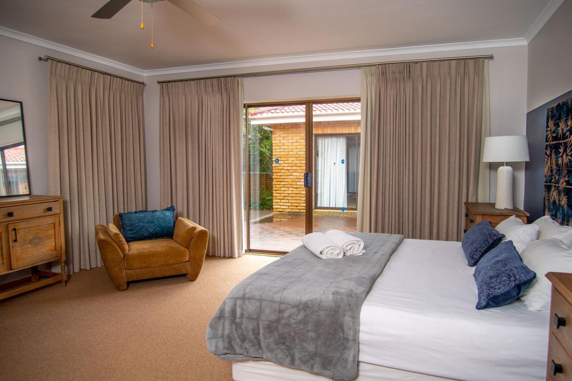 Great White Accommodation