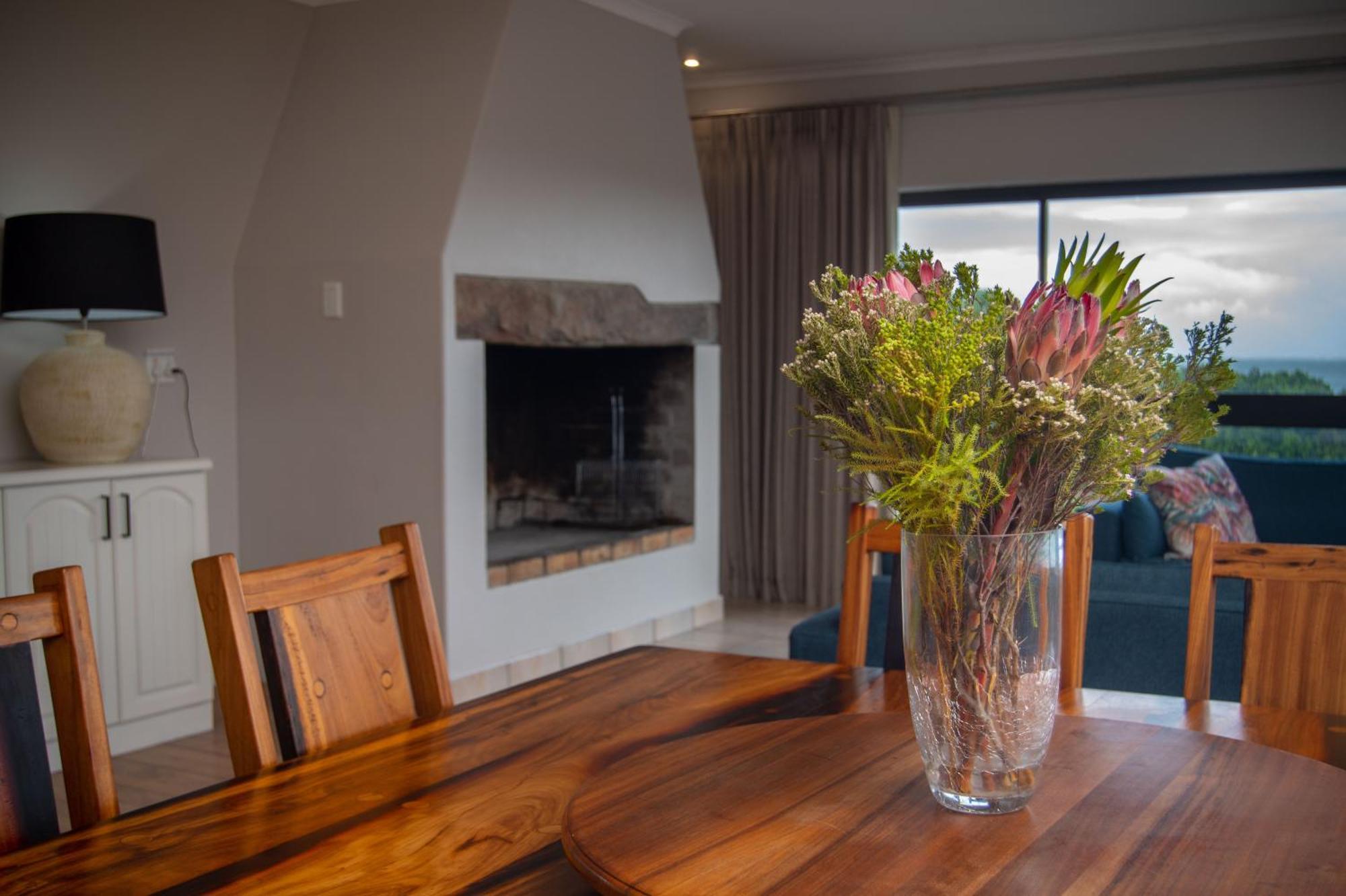 Great White Accommodation Apartment